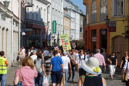 Tallinn, estate 2007, manifestazione anti gay pride